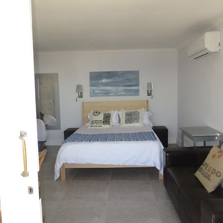 Camps Bay Studio Guesthouse - Studio Cape Town Oda fotoğraf